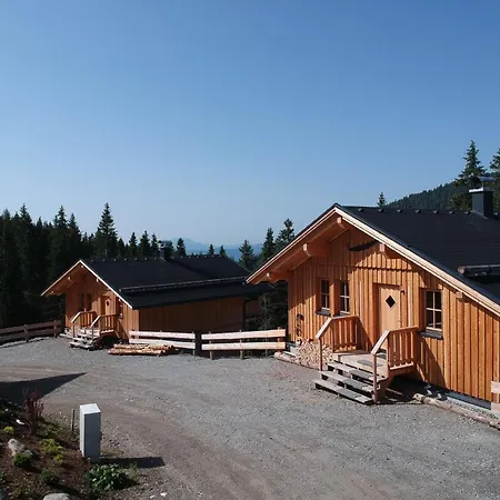 Vakantiehuis Jagdhuette Mit Kaminofen Und Sauna *