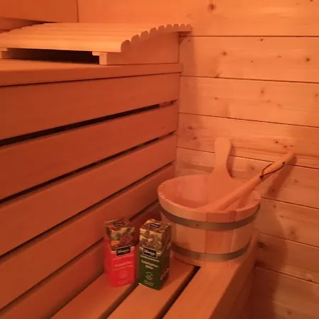 Jagdhuette Mit Kaminofen Und Sauna *
